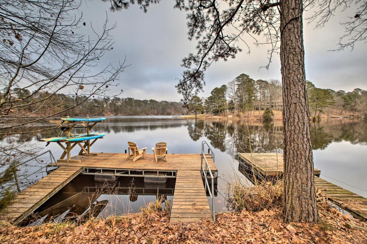 Renovated Lakefront Escape With Private Dock And Deck! Bella Vista Eksteriør billede